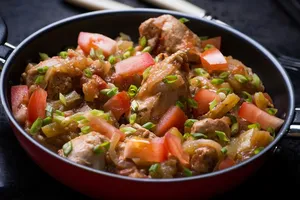 Овочеве рагу з куркою - покроковий рецепт Овочеве рагу з куркою - покроковий рецепт
