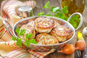 Котлеты из индейки - пошаговый рецепт Котлеты из индейки - пошаговый рецепт
