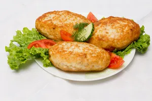 Котлеты из куриного фарша - пошаговый рецепт Котлеты из куриного фарша - пошаговый рецепт