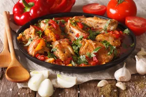 Чахохбили из курицы - пошаговый рецепт Чахохбили из курицы - пошаговый рецепт