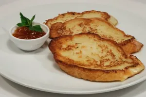 Гренки на сковороде - пошаговый рецепт Гренки на сковороде - пошаговый рецепт