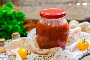 Кетчуп с яблоками и чесноком - пошаговый рецепт Кетчуп с яблоками и чесноком - пошаговый рецепт