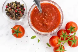Кетчуп із корицею та часником - покроковий рецепт Кетчуп із корицею та часником - покроковий рецепт