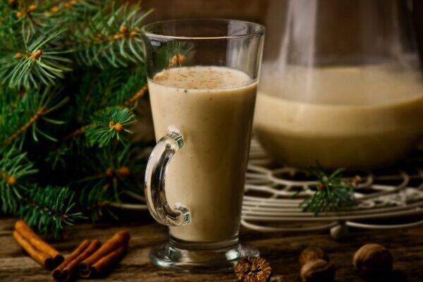 Горячий молочный коктейль