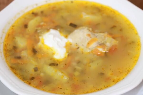 Розсольник з помідорами