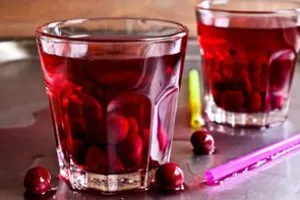 Компот із замороженої вишні - покроковий рецепт Компот із замороженої вишні - покроковий рецепт