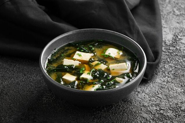Мисо-суп с зеленым луком