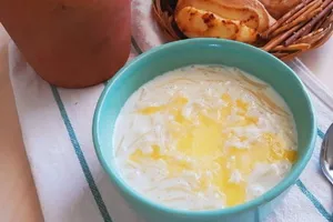 Молочный суп с вермишелью и сахаром - пошаговый рецепт Молочный суп с вермишелью и сахаром - пошаговый рецепт