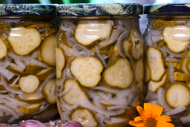 Салат из огурцов ''Нежинский''