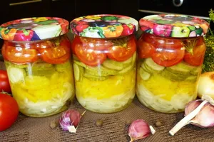 Салат овочевий класичний - покроковий рецепт Салат овочевий класичний - покроковий рецепт