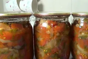 Овощной салат без уксуса - пошаговый рецепт Овощной салат без уксуса - пошаговый рецепт