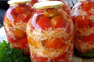 Салат из целых помидоров - пошаговый рецепт Салат из целых помидоров - пошаговый рецепт