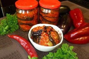 Мариновані баклажани з томатною пастою - покроковий рецепт Мариновані баклажани з томатною пастою - покроковий рецепт