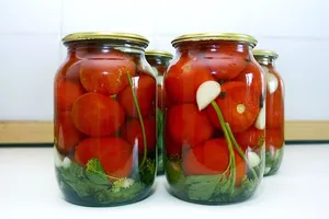 Маринованные помидоры с уксусом - пошаговый рецепт Маринованные помидоры с уксусом - пошаговый рецепт