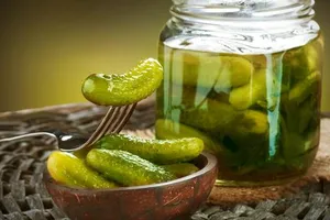 Мариновані огірки по-болгарськи - покроковий рецепт Мариновані огірки по-болгарськи - покроковий рецепт
