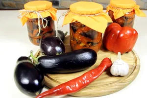 Маринованные баклажаны с острым перцем - пошаговый рецепт Маринованные баклажаны с острым перцем - пошаговый рецепт