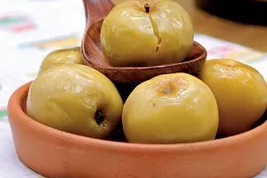 Моченые яблоки с сахаром - пошаговый рецепт Моченые яблоки с сахаром - пошаговый рецепт
