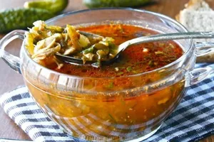 Розсольник з домашньою куркою - покроковий рецепт Розсольник з домашньою куркою - покроковий рецепт