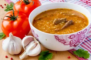 Харчо с помидорами и рисом - пошаговый рецепт Харчо с помидорами и рисом - пошаговый рецепт