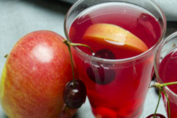 Яблучно-ягідний компот