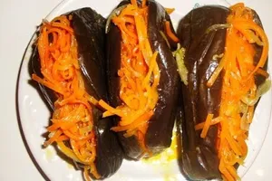 Квашені баклажани класичні - покроковий рецепт Квашені баклажани класичні - покроковий рецепт