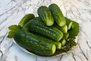 Квашеные огурцы за сутки - пошаговый рецепт Квашеные огурцы за сутки - пошаговый рецепт