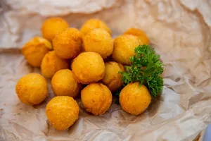 Простые картофельные пончики - пошаговый рецепт Простые картофельные пончики - пошаговый рецепт