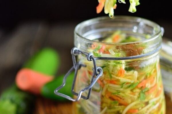 Маринованные кабачки с огурцами