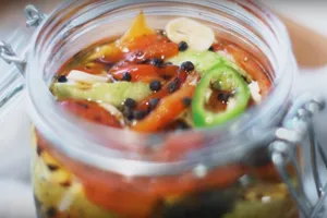 Маринованные кабачки с базиликом - пошаговый рецепт Маринованные кабачки с базиликом - пошаговый рецепт
