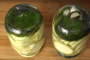 Маринованные кабачки классические - пошаговый рецепт Маринованные кабачки классические - пошаговый рецепт