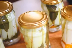 Мариновані кабачки з ріпчастою цибулею - покроковий рецепт Мариновані кабачки з ріпчастою цибулею - покроковий рецепт
