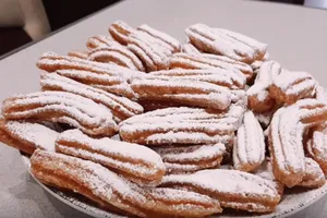 Класичні чурос - покроковий рецепт Класичні чурос - покроковий рецепт