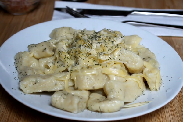 Простые клецки с сыром