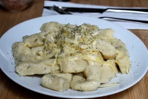 Простые клецки с сыром - пошаговый рецепт Простые клецки с сыром - пошаговый рецепт