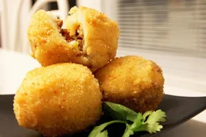 Крокеты с мясной начинкой - пошаговый рецепт Крокеты с мясной начинкой - пошаговый рецепт