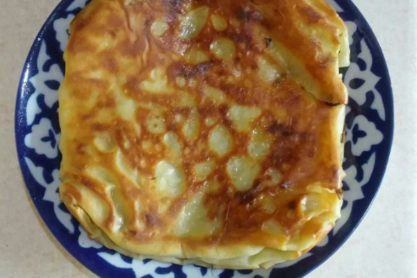 М'ясна катлама на воді