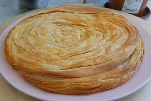 Катлама на сухих дрожжах - пошаговый рецепт Катлама на сухих дрожжах - пошаговый рецепт