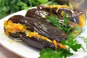 Квашені баклажани із селерою і цибулею - покроковий рецепт Квашені баклажани із селерою і цибулею - покроковий рецепт