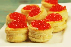 Волованы с икрой - пошаговый рецепт Волованы с икрой - пошаговый рецепт
