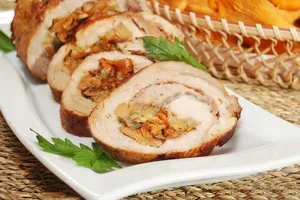 Куриный рулет - пошаговый рецепт Куриный рулет - пошаговый рецепт
