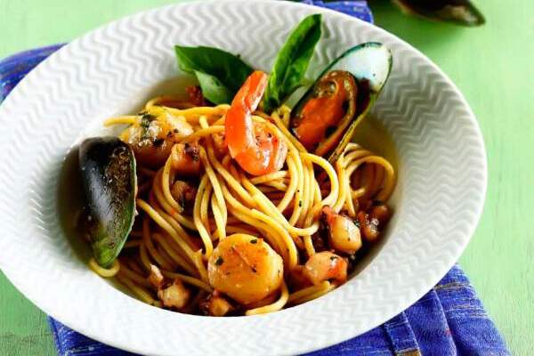 Спагетті з морепродуктами
