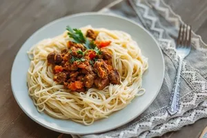 Спагетти с мясом - пошаговый рецепт Спагетти с мясом - пошаговый рецепт