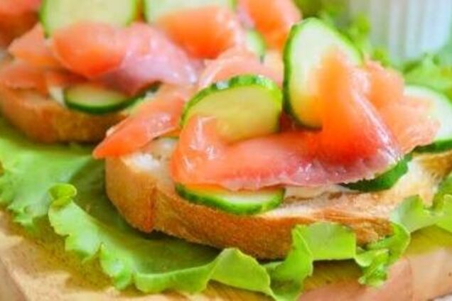 Бутерброди із сьомгою