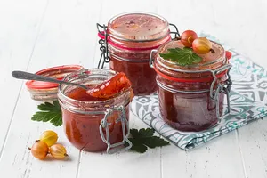Джем из крыжовника - пошаговый рецепт Джем из крыжовника - пошаговый рецепт