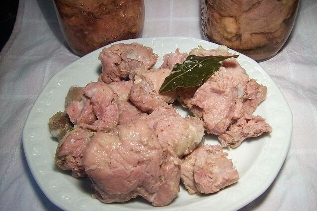 Тушонка з свинини