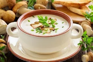 Сырный суп с грибами - пошаговый рецепт Сырный суп с грибами - пошаговый рецепт