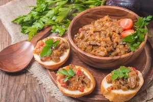 Икра из баклажанов жареная - пошаговый рецепт Икра из баклажанов жареная - пошаговый рецепт