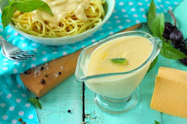 Соус до макаронів