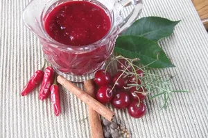 Вишневий соус до м'яса - покроковий рецепт Вишневий соус до м'яса - покроковий рецепт