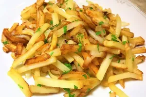 Жареная картошка в мультиварке - пошаговый рецепт Жареная картошка в мультиварке - пошаговый рецепт